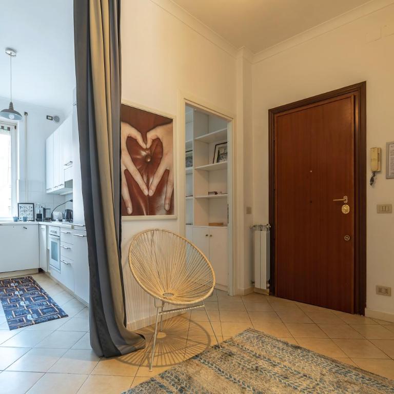 Vatican Corner Family Apartment - Apartment with Balcony - 12