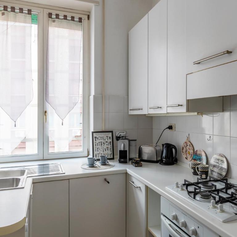 Vatican Corner Family Apartment - Apartment with Balcony - 23