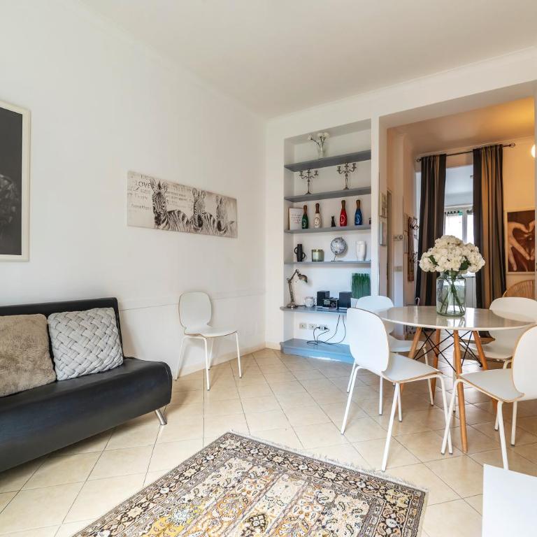 Vatican Corner Family Apartment - Apartment with Balcony - 4