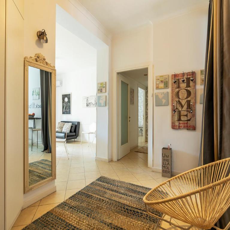 Vatican Corner Family Apartment - Apartment with Balcony - 10