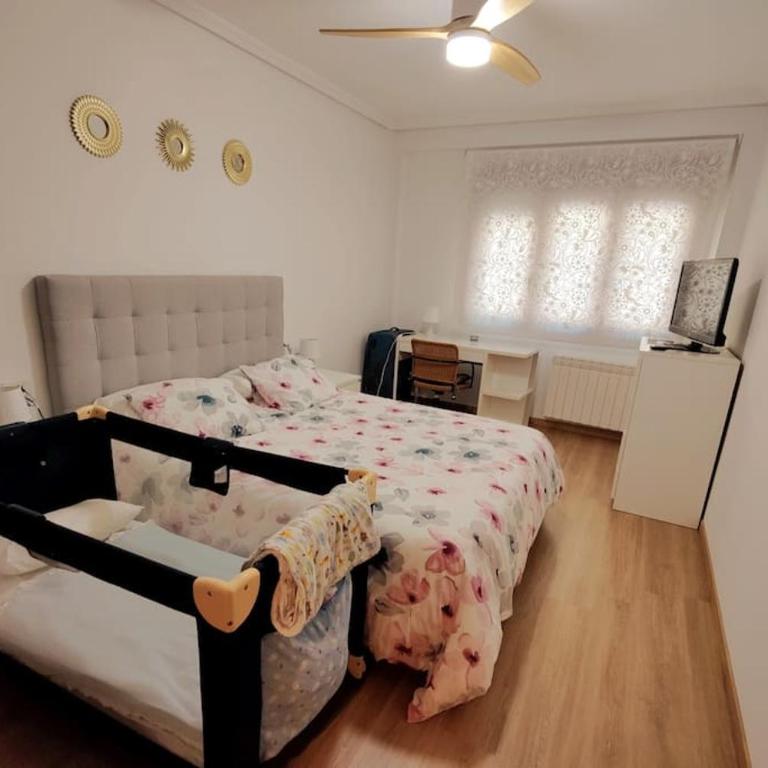 Céntrico, 100 metros de la playa, reformado,163 m2 - Apartamento - 10