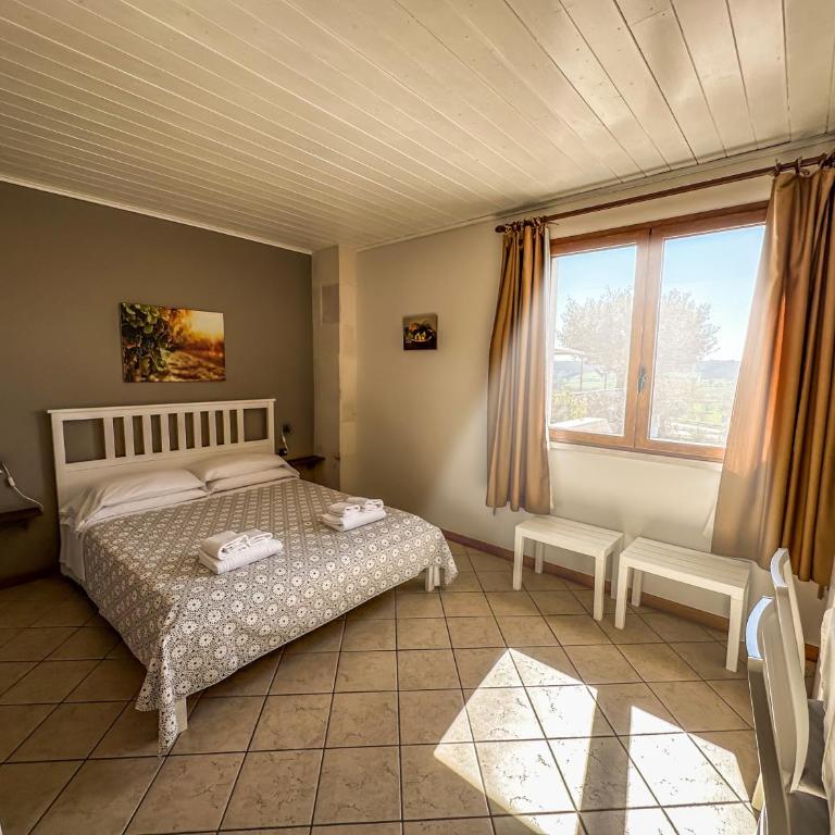 B&B Il Leccio - Camera Matrimoniale con Vista - 7