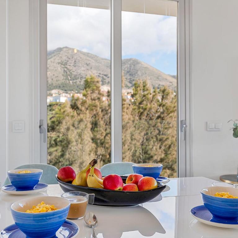 Lovely 3 bedroom apartment next to higueron area. - Apartamento de 3 dormitorios - 3