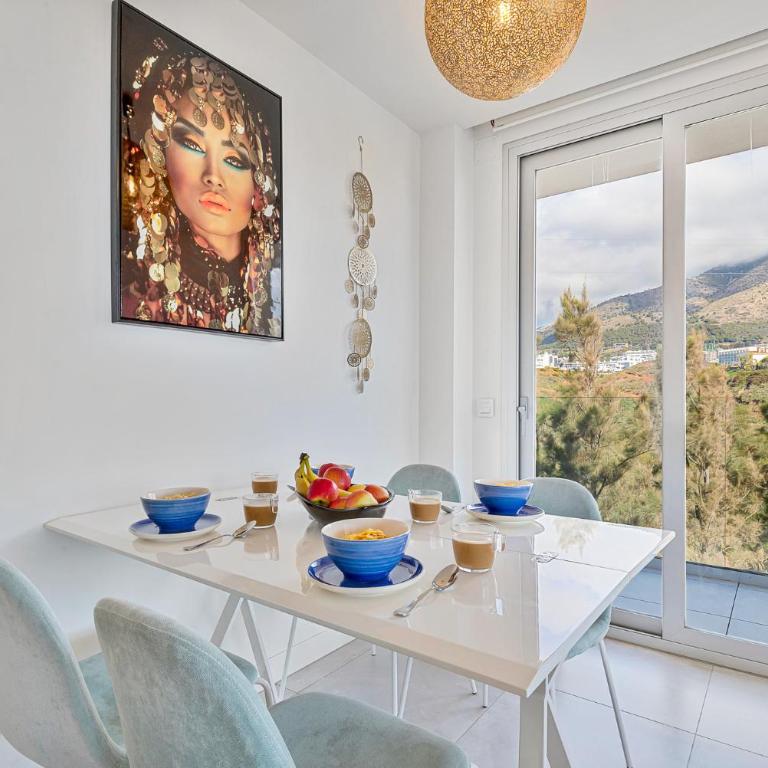 Lovely 3 bedroom apartment next to higueron area. - Apartamento de 3 dormitorios - 2