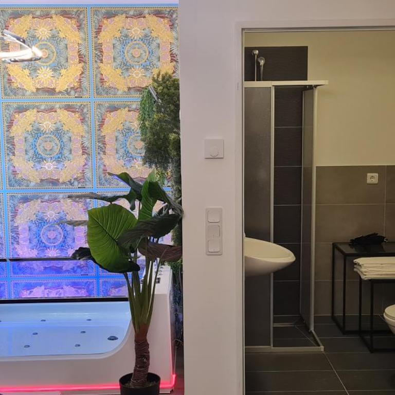 luxury Love Room Spa Whirlpool Jacuzzi - Appartement 1 Chambre - 5