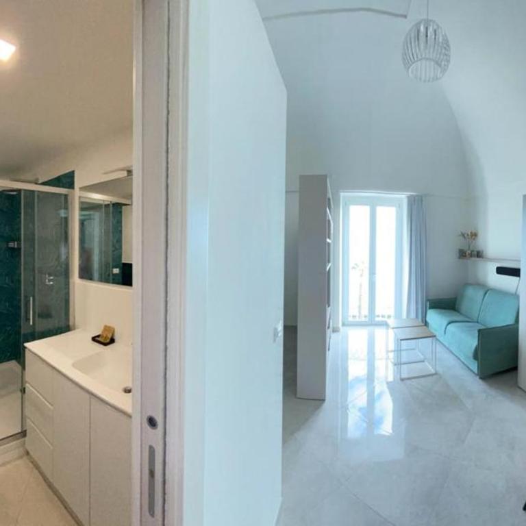 La Camera della Nonna 2.0 - Deluxe Double Room with Balcony and Sea View - 27
