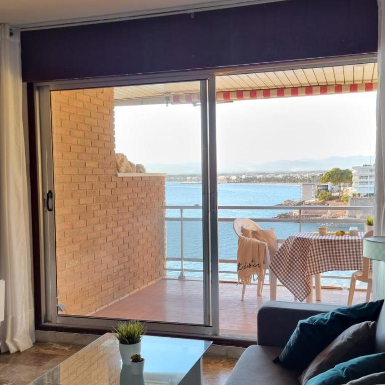 BAHIA MAR SALOU - One-Bedroom Apartment - 21