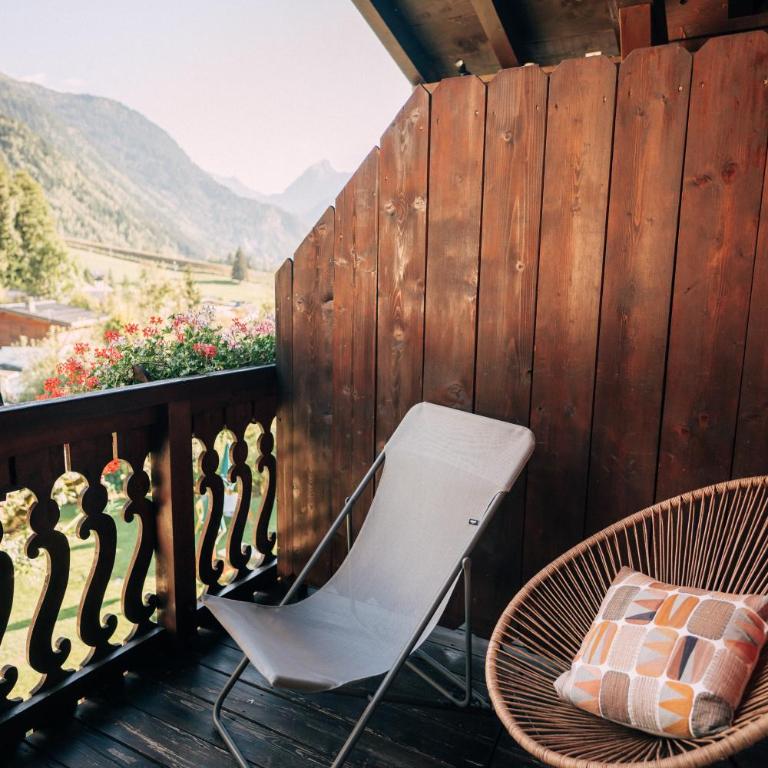 Chalet-hôtel Gai Soleil - Chambre Double ou Lits Jumeaux Deluxe avec Balcon - 8