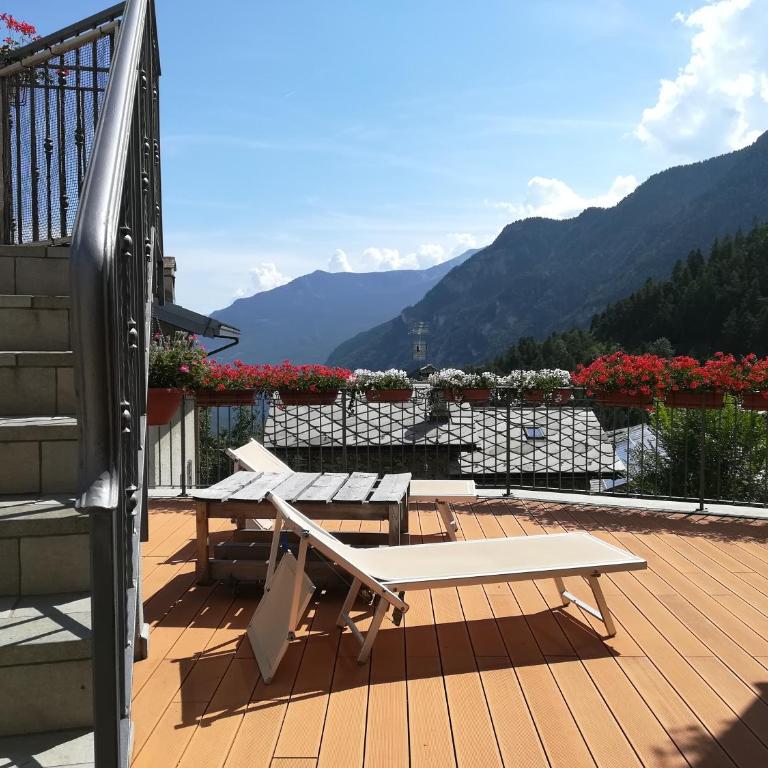 Lo Verdzé di Torgnon - Chambre Double - Vue sur Montagne - 1