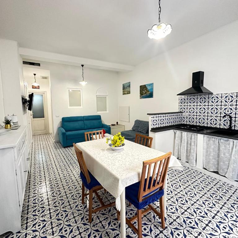 CANNETO BLU - Appartamento con 1 Camera da Letto - 5