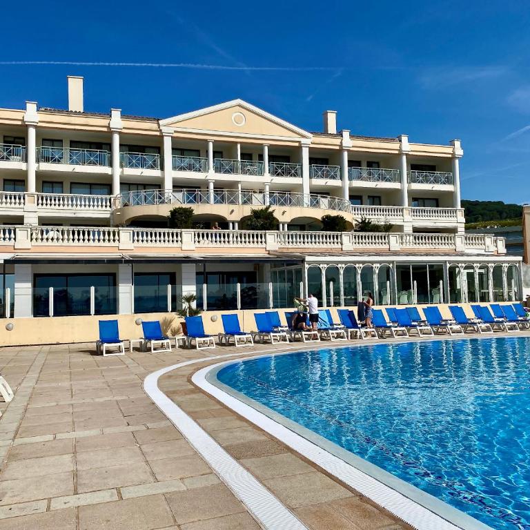 Les Ingres SCLS - Parking, Piscine, Vue Mer - Appartement - Vue sur Mer - 17