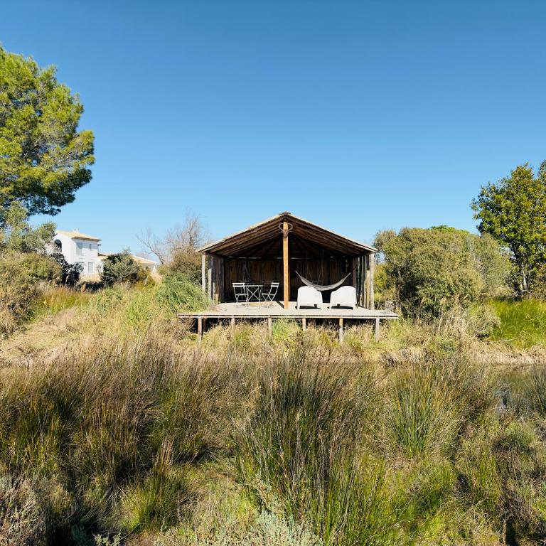Mas du Couvin, maison d'hôtes en Camargue - Camera King con Vista Giardino - 15