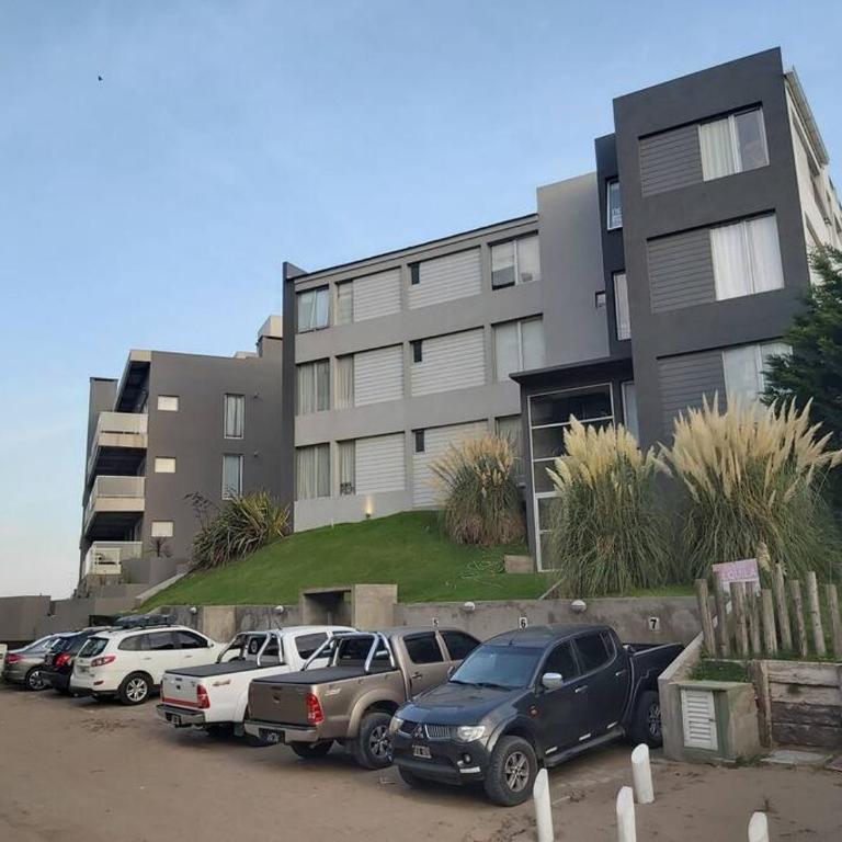 Departamento a 20 metros del mar y 1 cuadra centro. - Apartamento de 2 dormitorios - 47