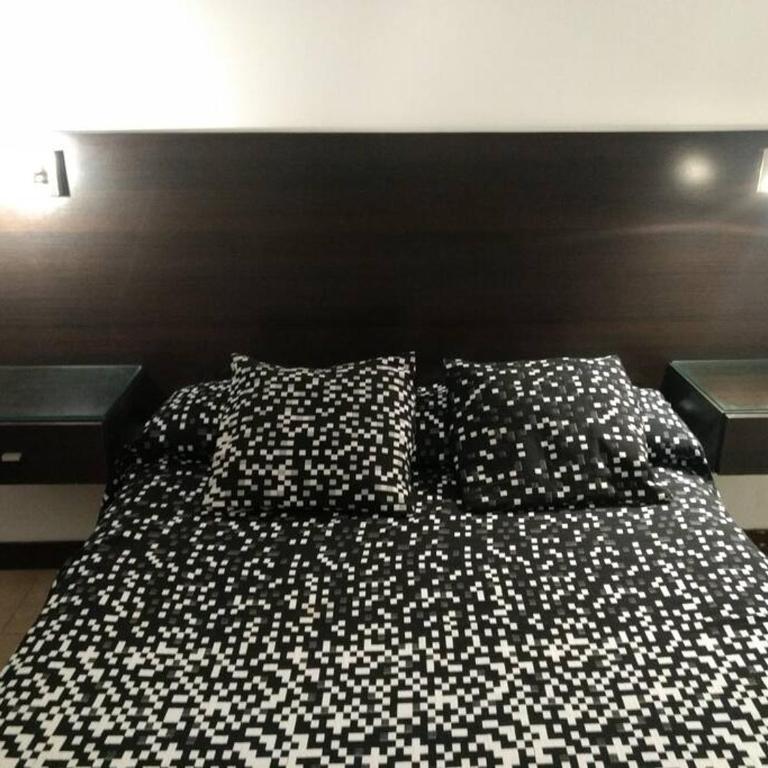 Departamento a 20 metros del mar y 1 cuadra centro. - Apartamento de 2 dormitorios - 31