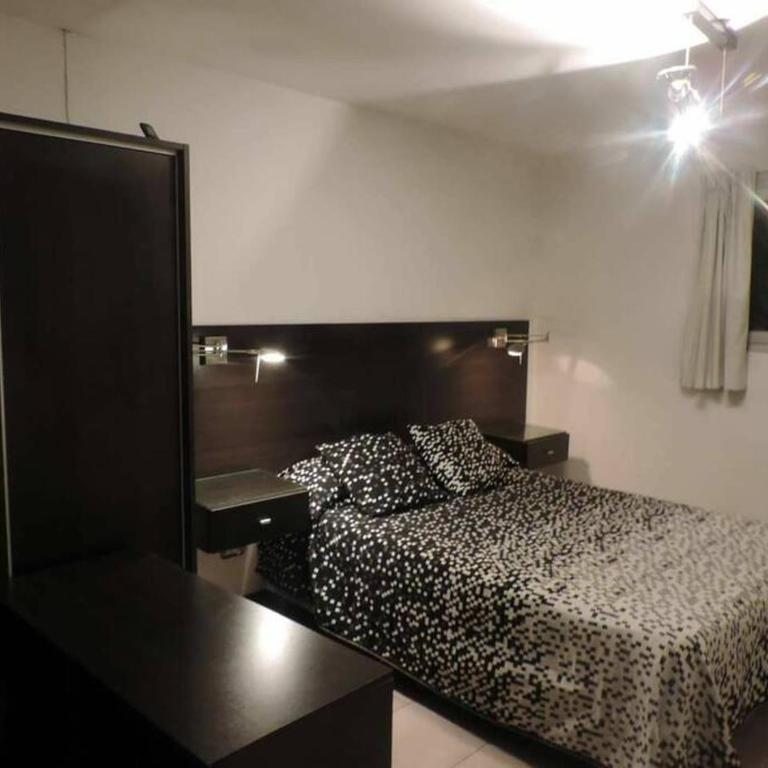 Departamento a 20 metros del mar y 1 cuadra centro. - Apartamento de 2 dormitorios - 38