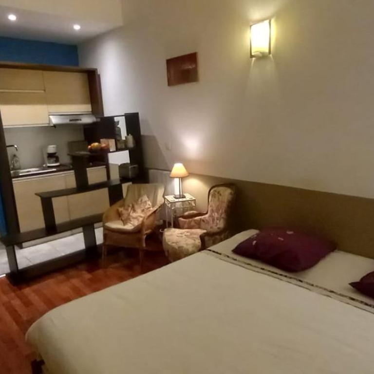 Autan des Couleurs - Chambre Double ou Lits Jumeaux - 11