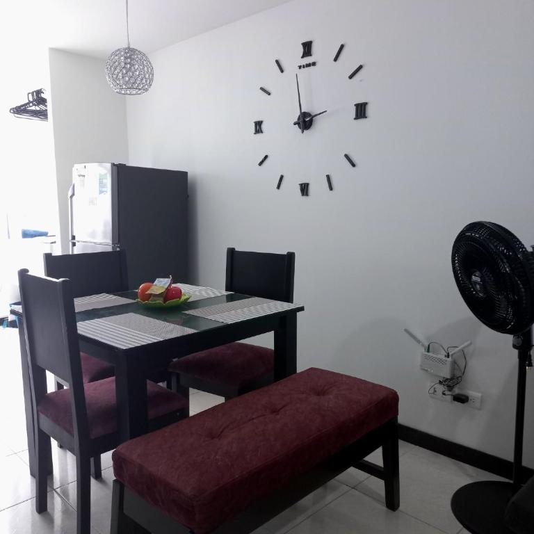 aparta hotel turístico a 2 km parque del café - Habitación Familiar con vistas a la montaña - 18