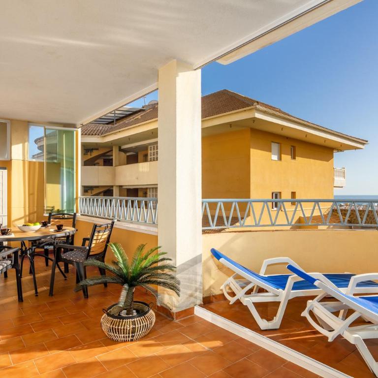 Seaview apt in Fuengirola by Costarentals - Ref 67 - Apartamento de 2 dormitorios - 1