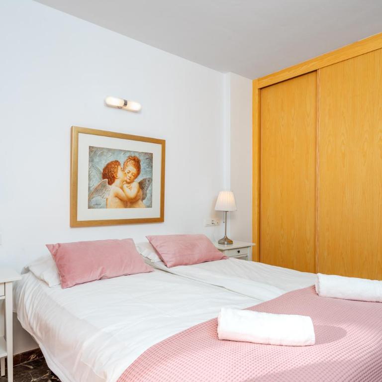 Seaview apt in Fuengirola by Costarentals - Ref 67 - Apartamento de 2 dormitorios - 18