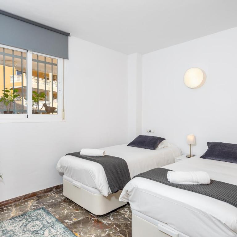 Seaview apt in Fuengirola by Costarentals - Ref 67 - Apartamento de 2 dormitorios - 8