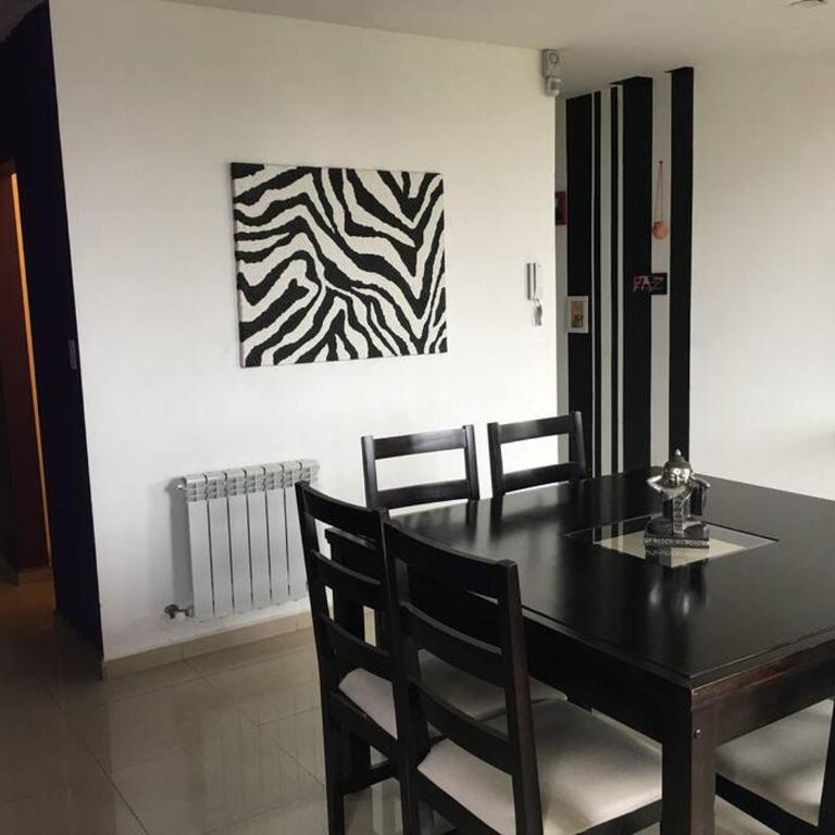 Dpto Centro - Apartamento de 2 dormitorios - 2