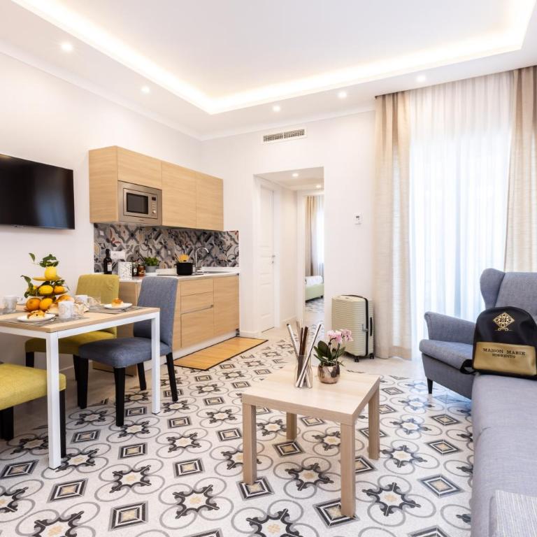 Maison Marie Deluxe Apartment - One-Bedroom Apartment with Balcony - 1