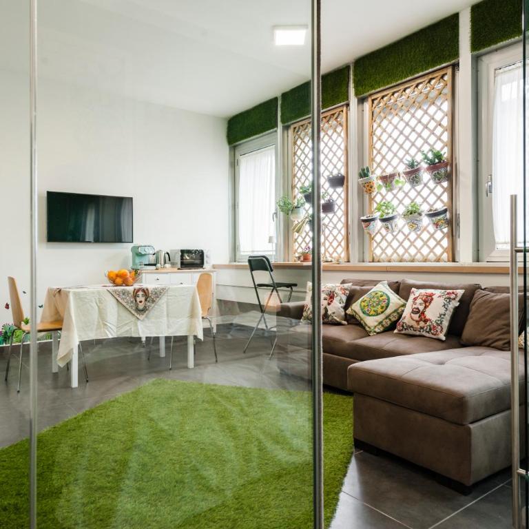 Central Green House - One-Bedroom Apartment - 8