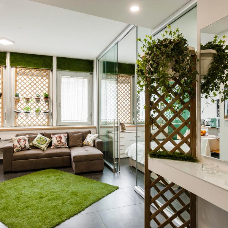 Central Green House - One-Bedroom Apartment - 2