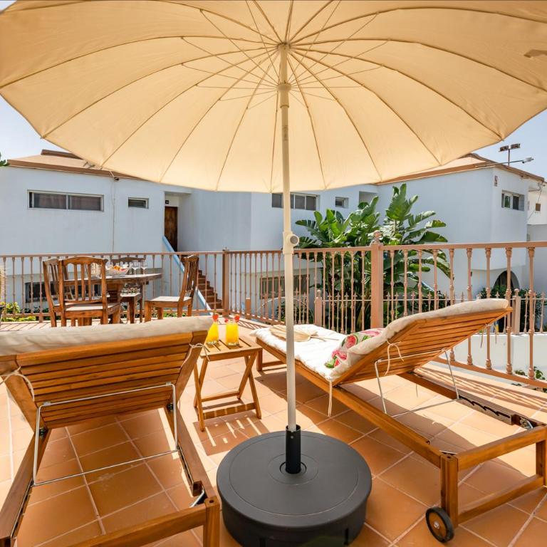 Villa Bay Beachfront Corralejo By Holidays Home - Three-Bedroom Villa - 18