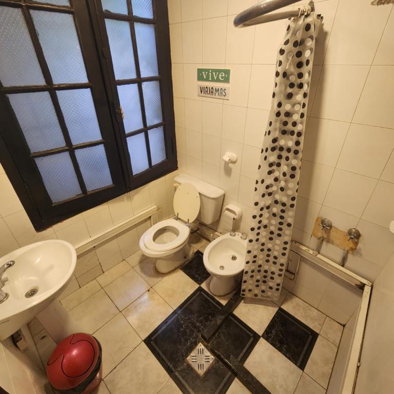 Rufino`s Guesthouse - Habitación Triple con baño privado - 2