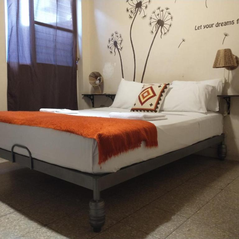 Dreamkapture Hostel close to the airport and bus terminal - Habitación Doble Estándar con baño compartido - 9