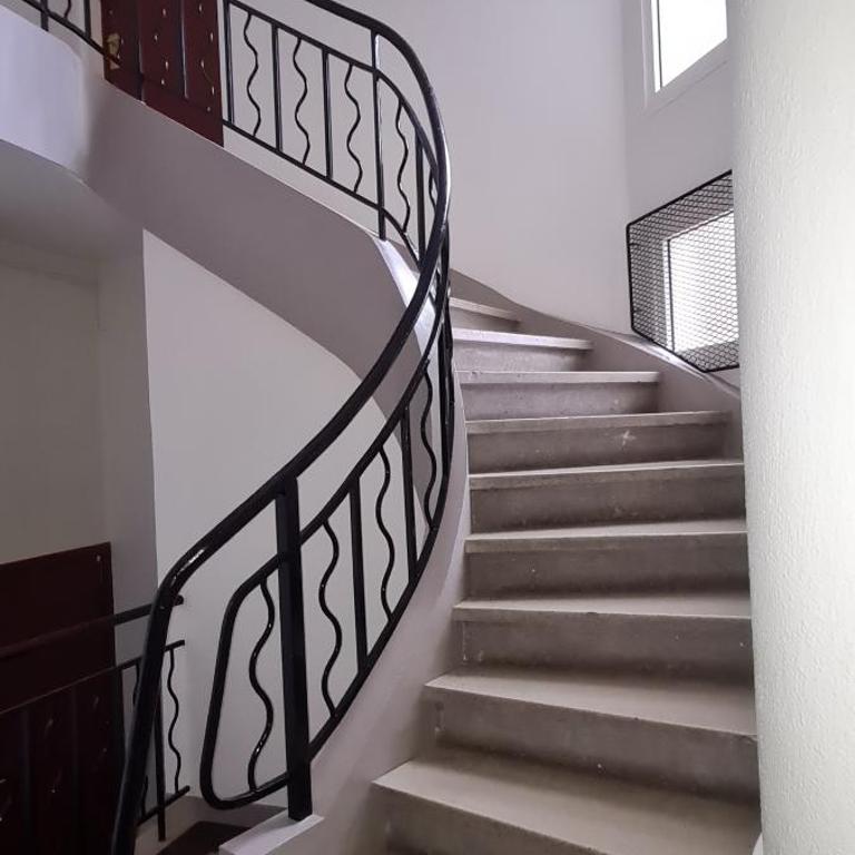 MAIRIE, Apart 50 m2 , Lumineux , Rénové , 4 Pers. - Appartement 2 Chambres - 12