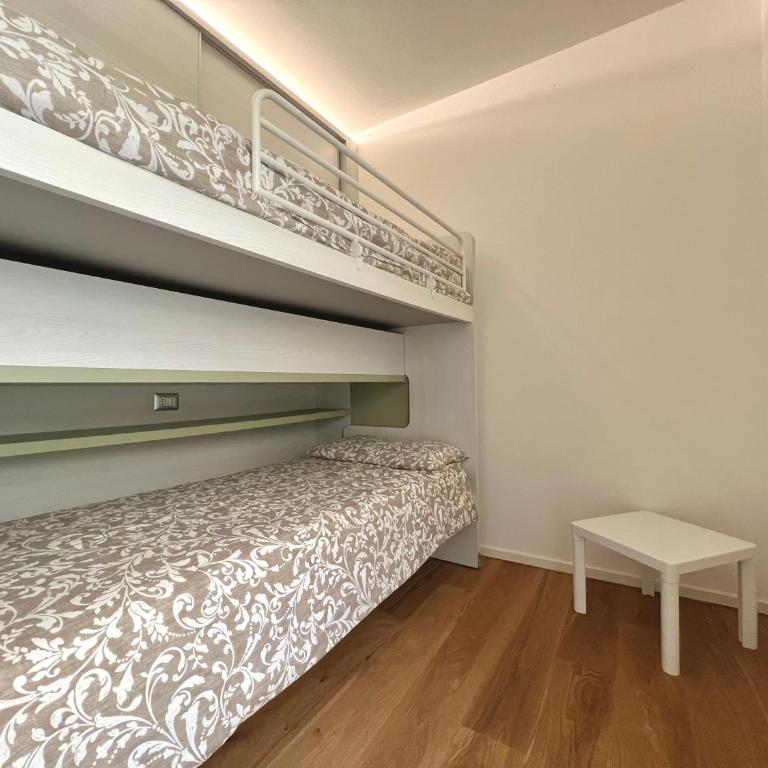 Due Lune Home - Appartamento con 2 Camere da Letto - 30
