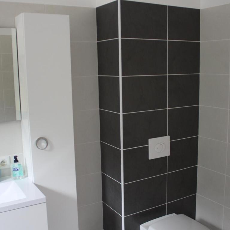 Vue imprenable sur Lac de Serre-Ponçon à Chorges : appt prestige 8 pers - Three-Bedroom Apartment - 20
