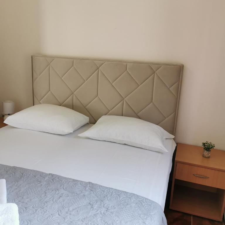 Apartments Popovic - Studio with Sea View - 3