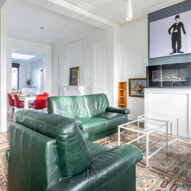 Maison Famille-Confort-Terrasse Jardin-Vue Cathédrale - Three-Bedroom House - 7