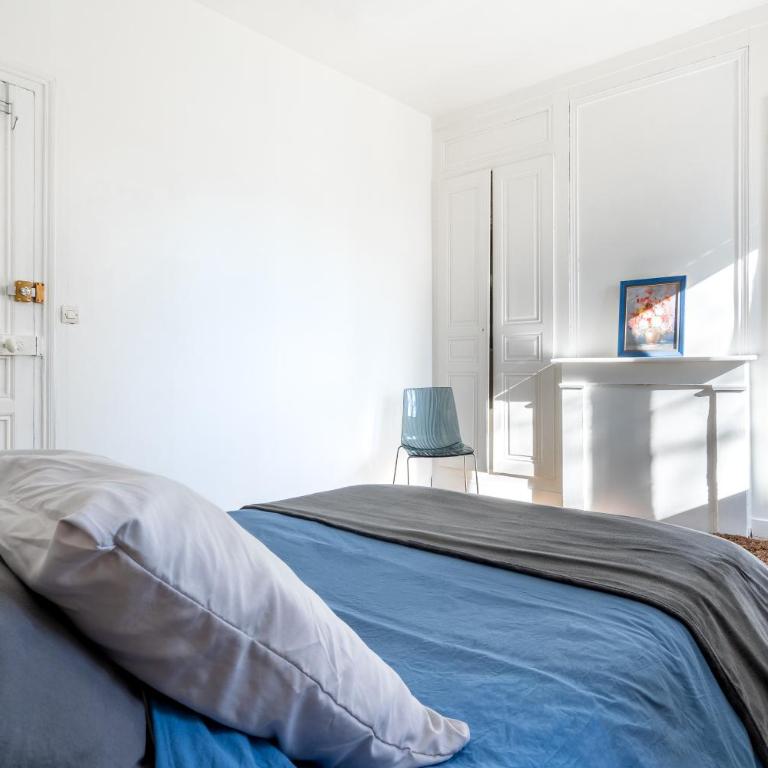 Maison Famille-Confort-Terrasse Jardin-Vue Cathédrale - Three-Bedroom House - 18