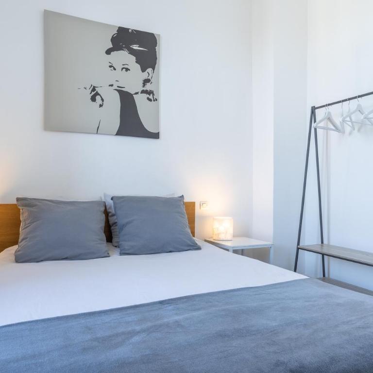 Maison Famille-Confort-Terrasse Jardin-Vue Cathédrale - Three-Bedroom House - 20