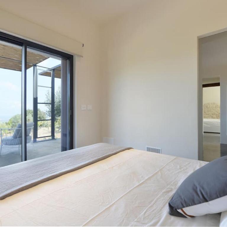 Trullo dei Mori, sea view villa with swimming pool - Three-Bedroom Villa - 32