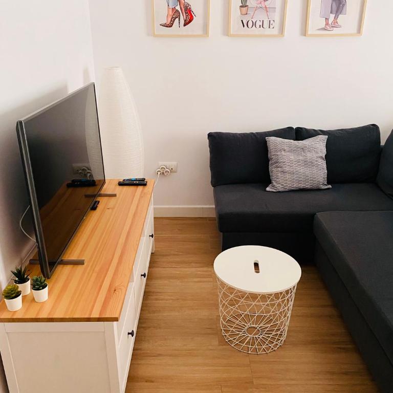 Bonito Apartamento Conil CALEFACCIÓN Y WIFI -SOLO FAMILIAS Y PAREJAS- - Apartamento de 2 dormitorios - 1