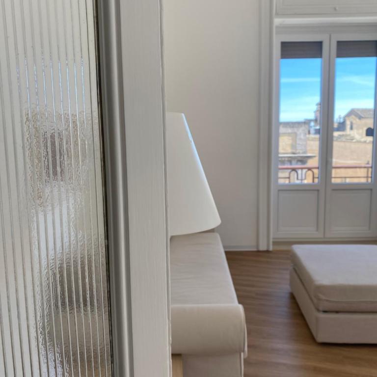 SUNNY Central bright apt, historical living Matera - One-Bedroom Apartment - 9