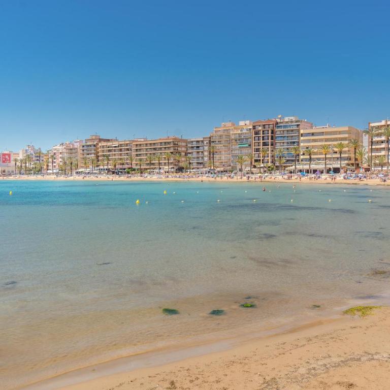 Stunning Apartment In Torrevieja - Apartamento de 2 dormitorios - 19