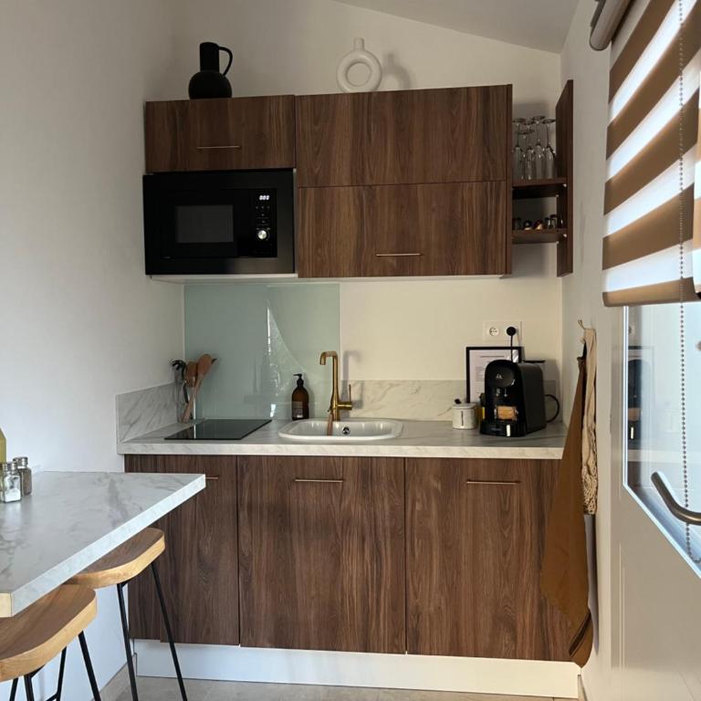 Suite La Farigoulette - Maison 1 Chambre - 3