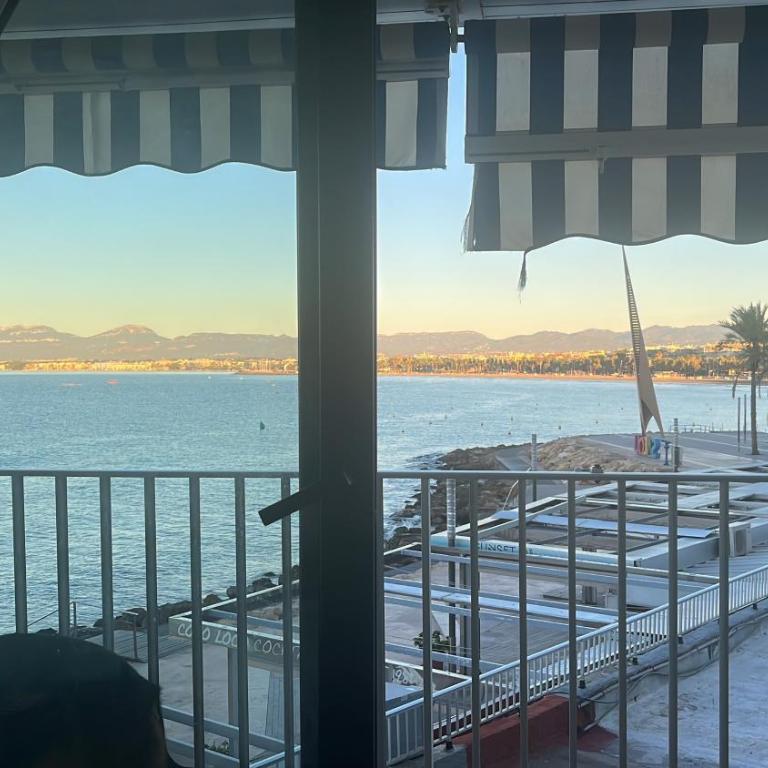 SALOU sea view appartement - Apartamento de 3 dormitorios - 5