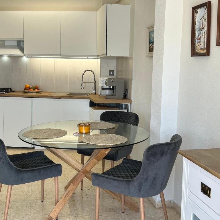 By the beach, sea view - Apartamento con vistas al mar - 25