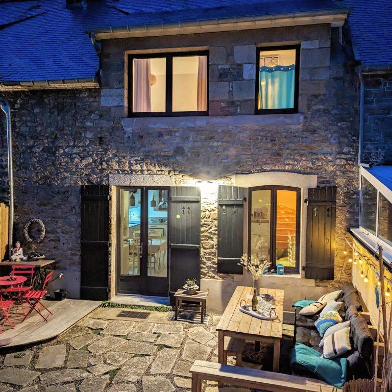 Quartier Saint-Enogat maison de charme proche des plages - Casa con 2 Camere da Letto - 31
