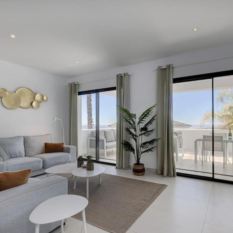 2 Bed Apartment at Estepona Hills with great Sea Views! - Apartamento de 2 dormitorios - 33
