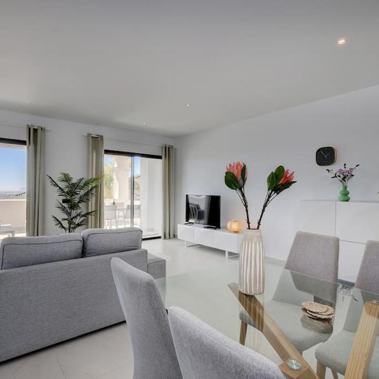 2 Bed Apartment at Estepona Hills with great Sea Views! - Apartamento de 2 dormitorios - 36