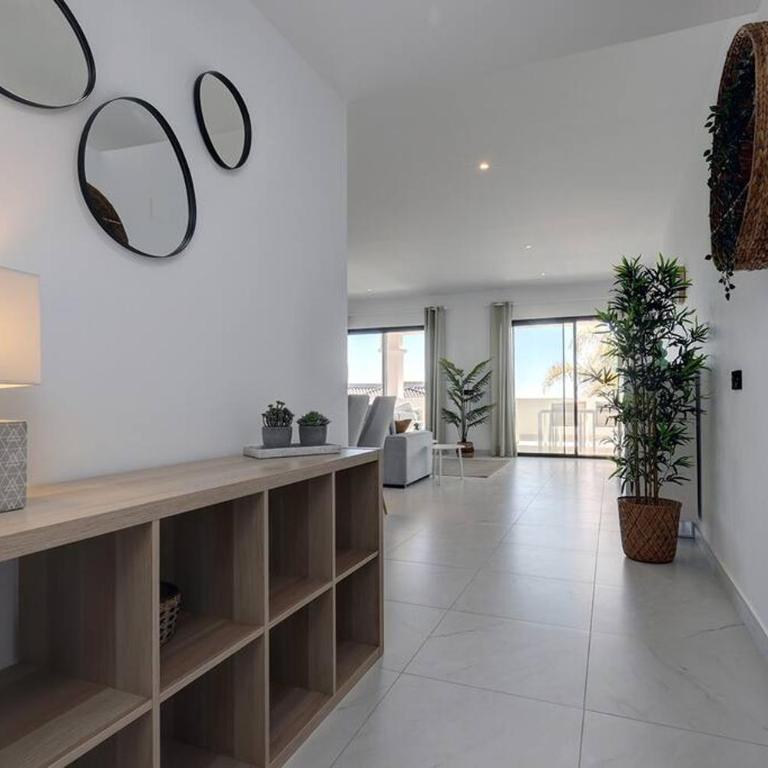 2 Bed Apartment at Estepona Hills with great Sea Views! - Apartamento de 2 dormitorios - 7
