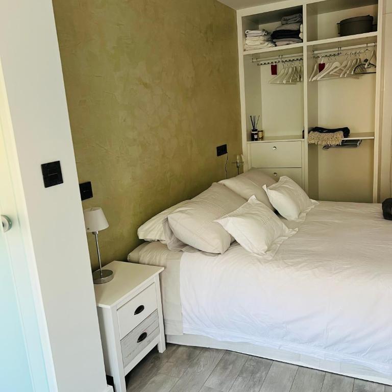 Piso en el emblemático barrio antiguo de Oviedo - Apartamento de 2 dormitorios - 41